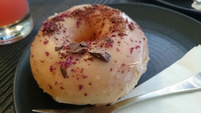Merlot - Mulled wine spiced doughnut with merlot salt and dark Belgium chocolate